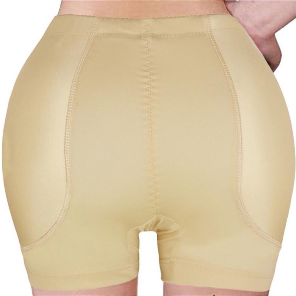 NWOT Butt/Hip Enhancer Shaped Underwear